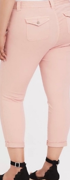 NWT Torrid Crop Twill Military Pant - Peach Blush Plus Size 26 - Picture 3 of 8